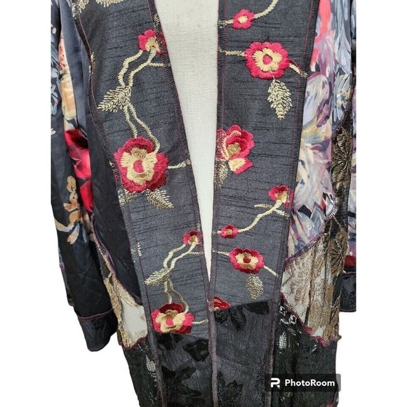 Embroidered Lace Velvet Burn Out Open Fron Kimono Style Top Size 1X NWT - Picture 2 of 10